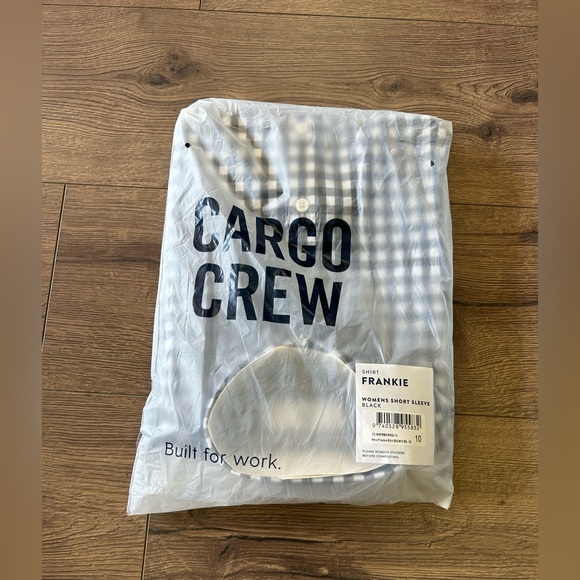 NWT CARGO CREW FRANKIE WOMEN WORK SHIRT SHORT SLEEVES 100% cotton in size 6us - Picture 5 of 6